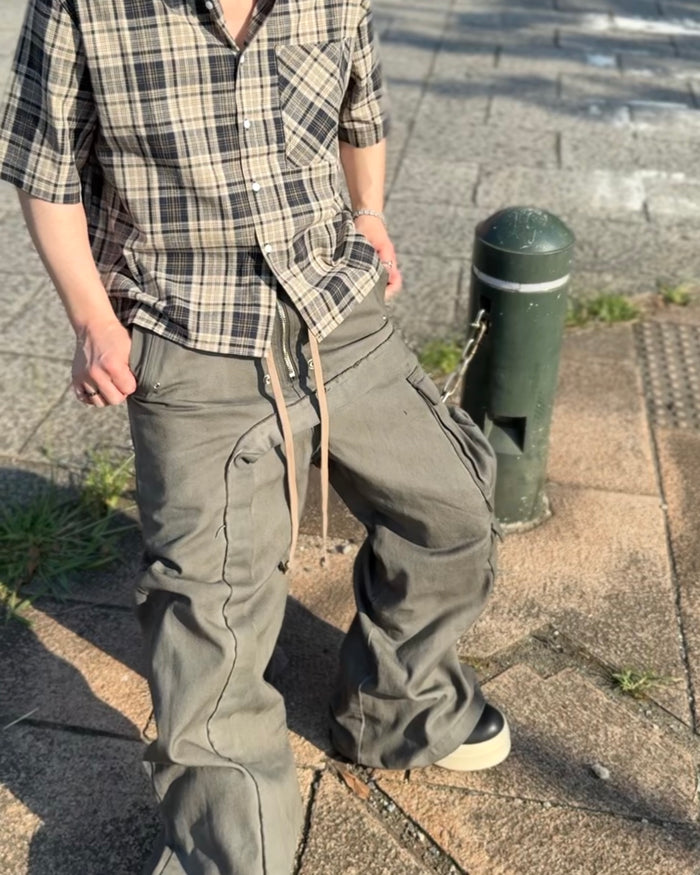 ASYMMETRIC FADED DROP PHANTOM CARGO PANTS：アシンメトリック フェイデッド ドロップ ファントム カーゴ パンツ