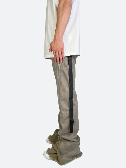 BIG ZIPPER DESIGN WIDE LEG FLARED DENIM：ビッグジッパーデザインワイドレッグフレアデニム