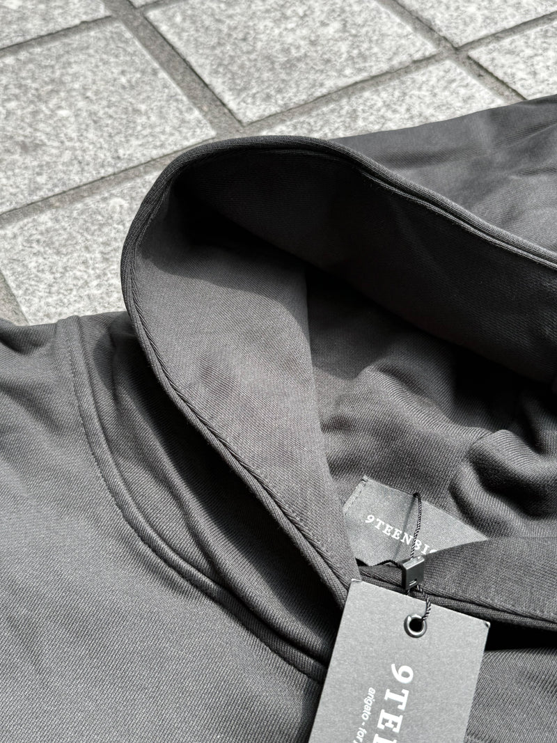 USED ​​SOLID COLOR WASHED HOODIE: Used solid color washed hoodie