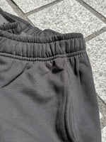 ESSENTIAL SHADOW LOUNGE FLARE PANTS：エッセンシャル シャドウ ラウンジ フレア パンツ