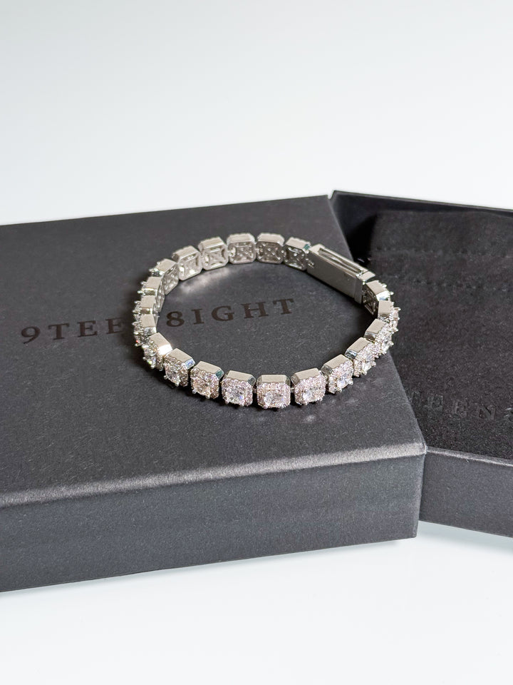 BRACELET – 9TEEN8IGHT