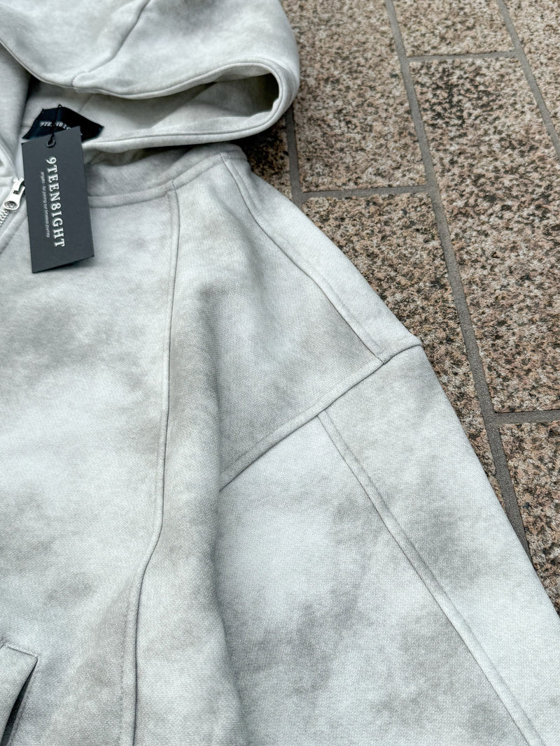 DAMAGED PATCH WHITE SKINNY DENIM: Damaged patch white skinny denim