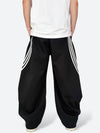 DAMAGED PATCH WHITE SKINNY DENIM: Damaged patch white skinny denim