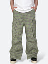 DAMAGED PATCH WHITE SKINNY DENIM: Damaged patch white skinny denim
