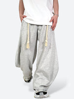 DAMAGED PATCH WHITE SKINNY DENIM: Damaged patch white skinny denim