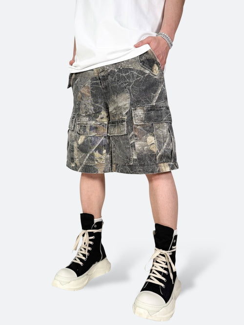 URBAN DAMAGE CARGO SHORTS: Urban Damage Cargo Shorts