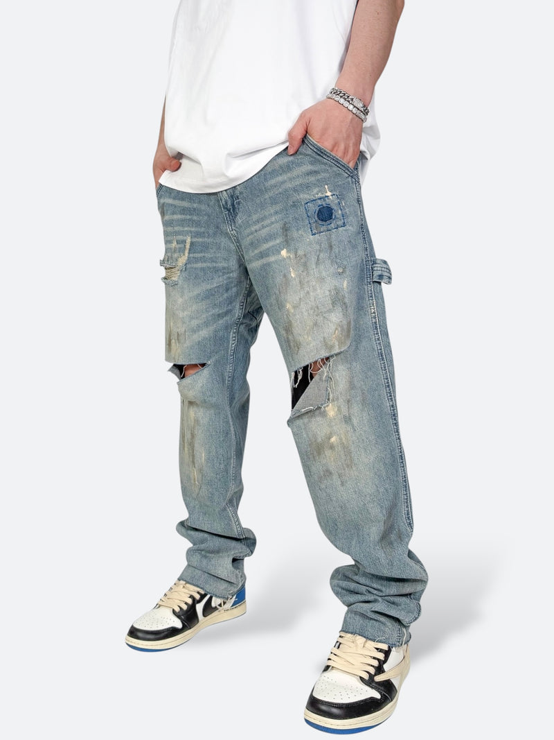 DAMAGED PATCH WHITE SKINNY DENIM: Damaged patch white skinny denim