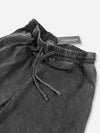 DAMAGED PATCH WHITE SKINNY DENIM: Damaged patch white skinny denim