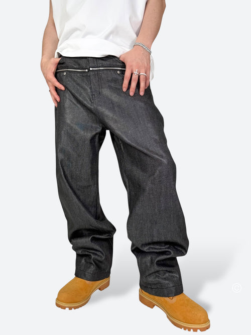 DARK GLAZE BLAXOUT ZIP WIDE DENIM：ダーク グレイズ ブラックスアウト ジップ ワイド デニム