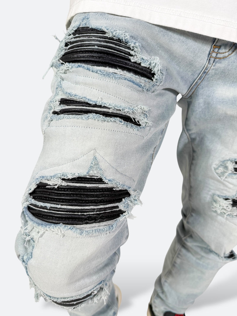 DAMAGED PATCH WHITE SKINNY DENIM: Damaged patch white skinny denim