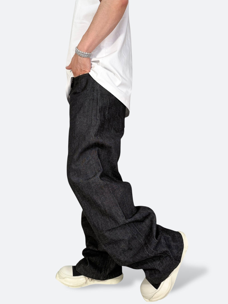 DAMAGED PATCH WHITE SKINNY DENIM: Damaged patch white skinny denim