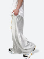 DAMAGED PATCH WHITE SKINNY DENIM: Damaged patch white skinny denim