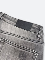 VANDALIZED CAGED DAMAGE DENIM：ヴァンダライズド ケイジド ダメージ デニム