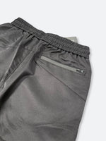 ESSENTIAL FLEX ZIP PANTS：エッセンシャルフレックスジップパンツ