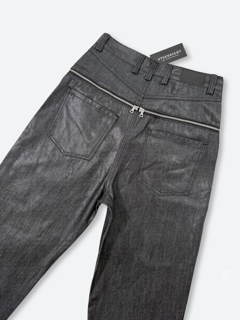 DARK GLAZE BLAXOUT ZIP WIDE DENIM：ダーク グレイズ ブラックスアウト ジップ ワイド デニム
