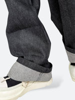 DAMAGED PATCH WHITE SKINNY DENIM: Damaged patch white skinny denim