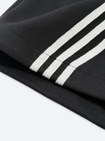DAMAGED PATCH WHITE SKINNY DENIM: Damaged patch white skinny denim
