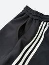 DAMAGED PATCH WHITE SKINNY DENIM: Damaged patch white skinny denim
