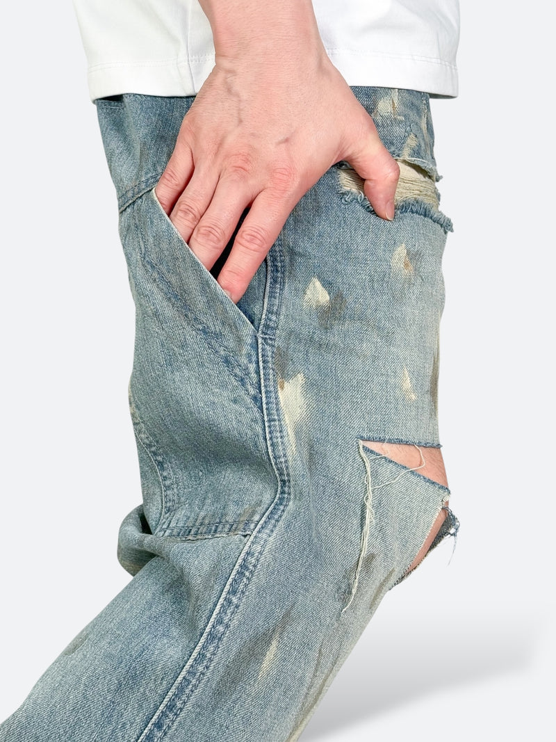 DAMAGED PATCH WHITE SKINNY DENIM: Damaged patch white skinny denim
