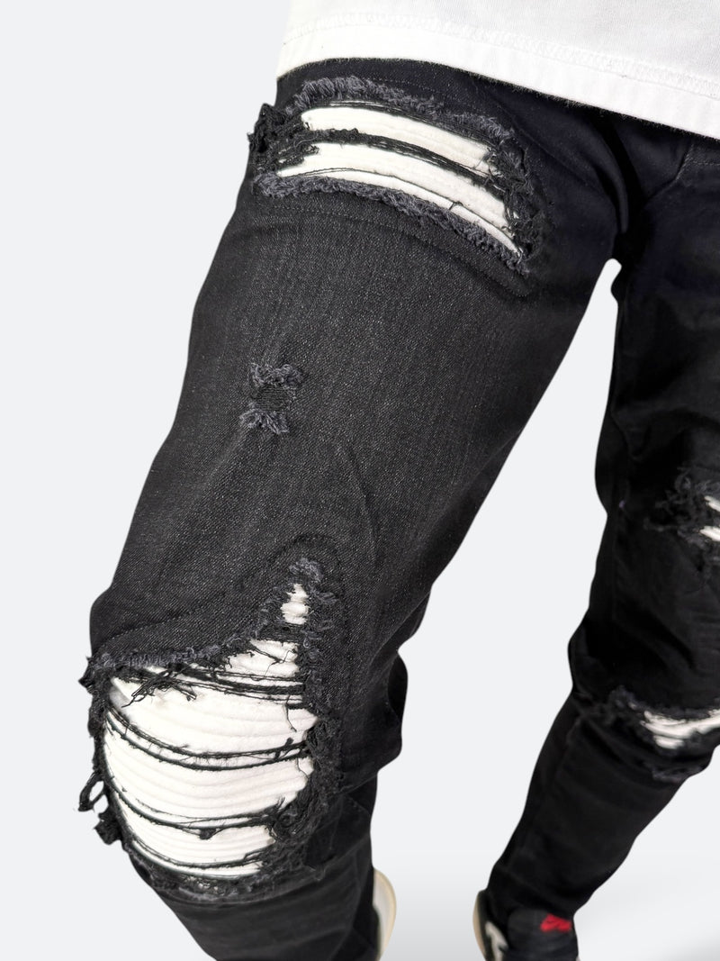 DAMAGED PATCH WHITE SKINNY DENIM: Damaged patch white skinny denim