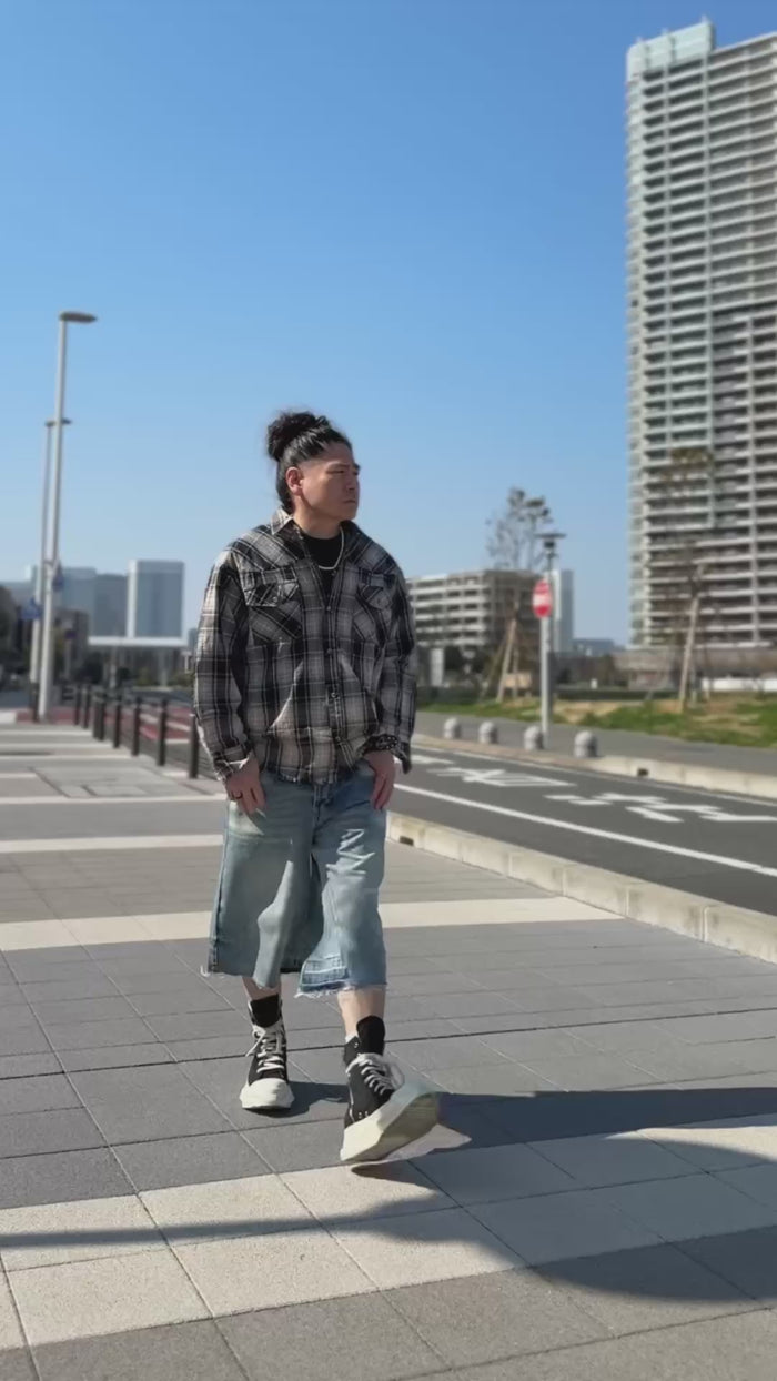 GRIT FLOW BAGGY DENIM SHORTS：グリット フロウ バギー デニム ショーツ